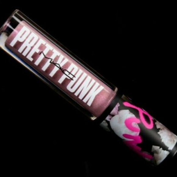 MAC Cosmetics Other - 🔴2 for $25/MAC Pretty Punk "God Save The Queen"